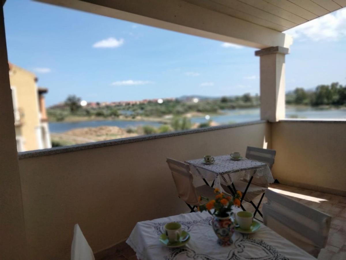 La Casa Dei Fenicotteri Panzió Olbia Kültér fotó